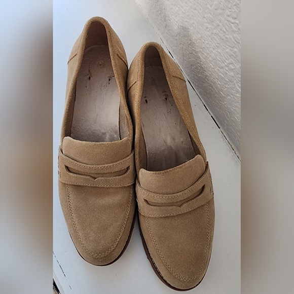Women's Vionic Cheryl II Tan Suede Penny Loafer Size 7 - Picture 6 of 8
